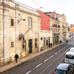Cozy In Amazing Location! Lisbon
